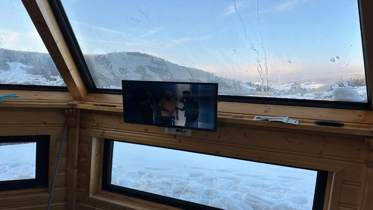 515C8039-3CC7-4ACB-A49A-7E8FF455095E